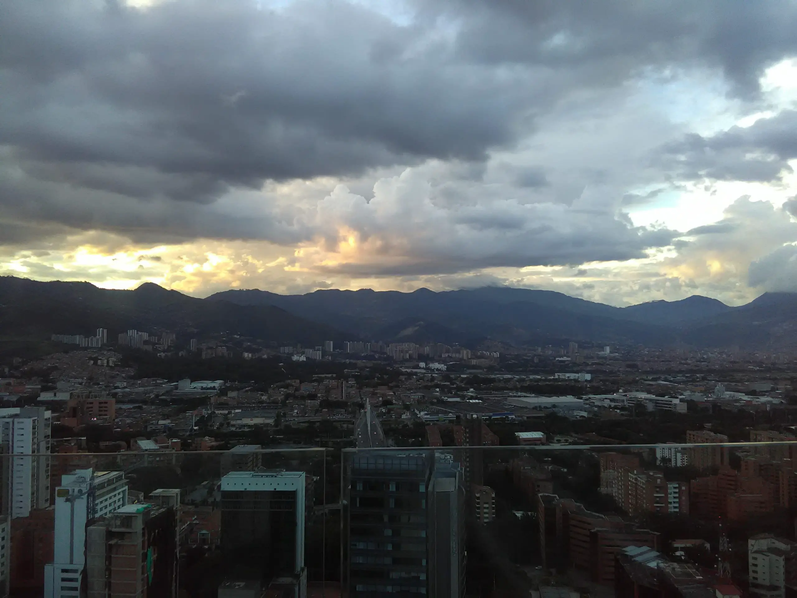weather in may in medellin